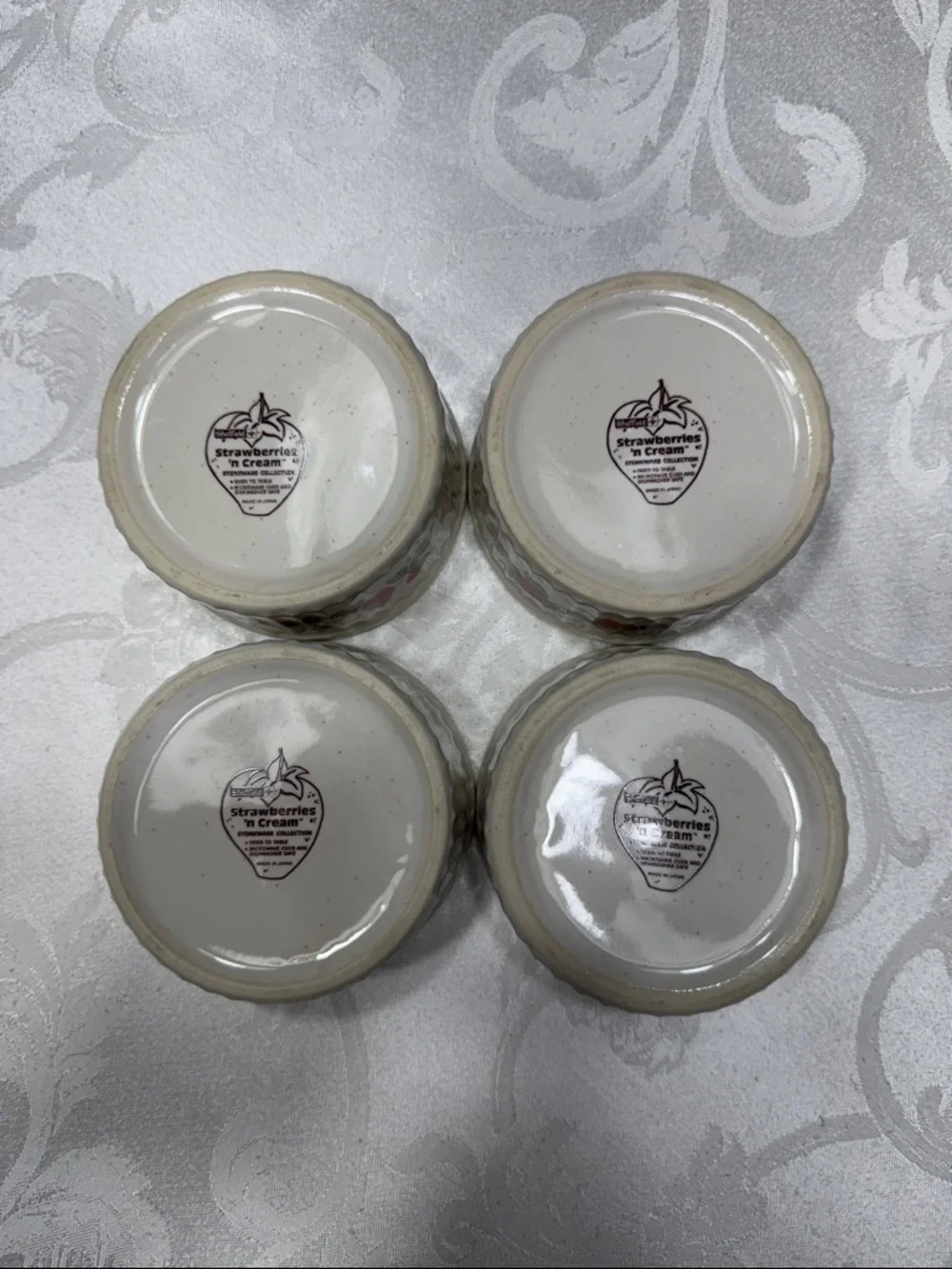 (4)  Vtg. 1970’s Sheffield “Strawberries N Cream” stoneware 8oz Ramekins.